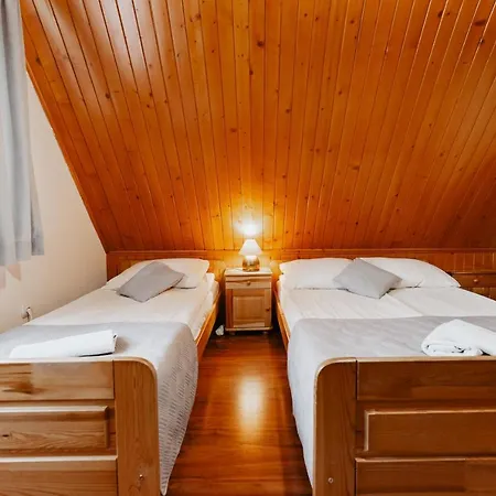 بيت ضيافة Ostoja 3*