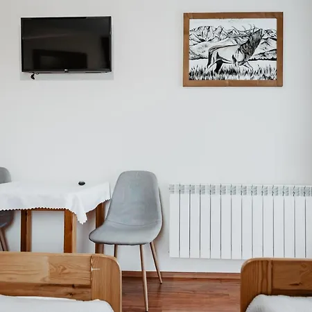 Ostoja بيت ضيافة مورزاسيخله